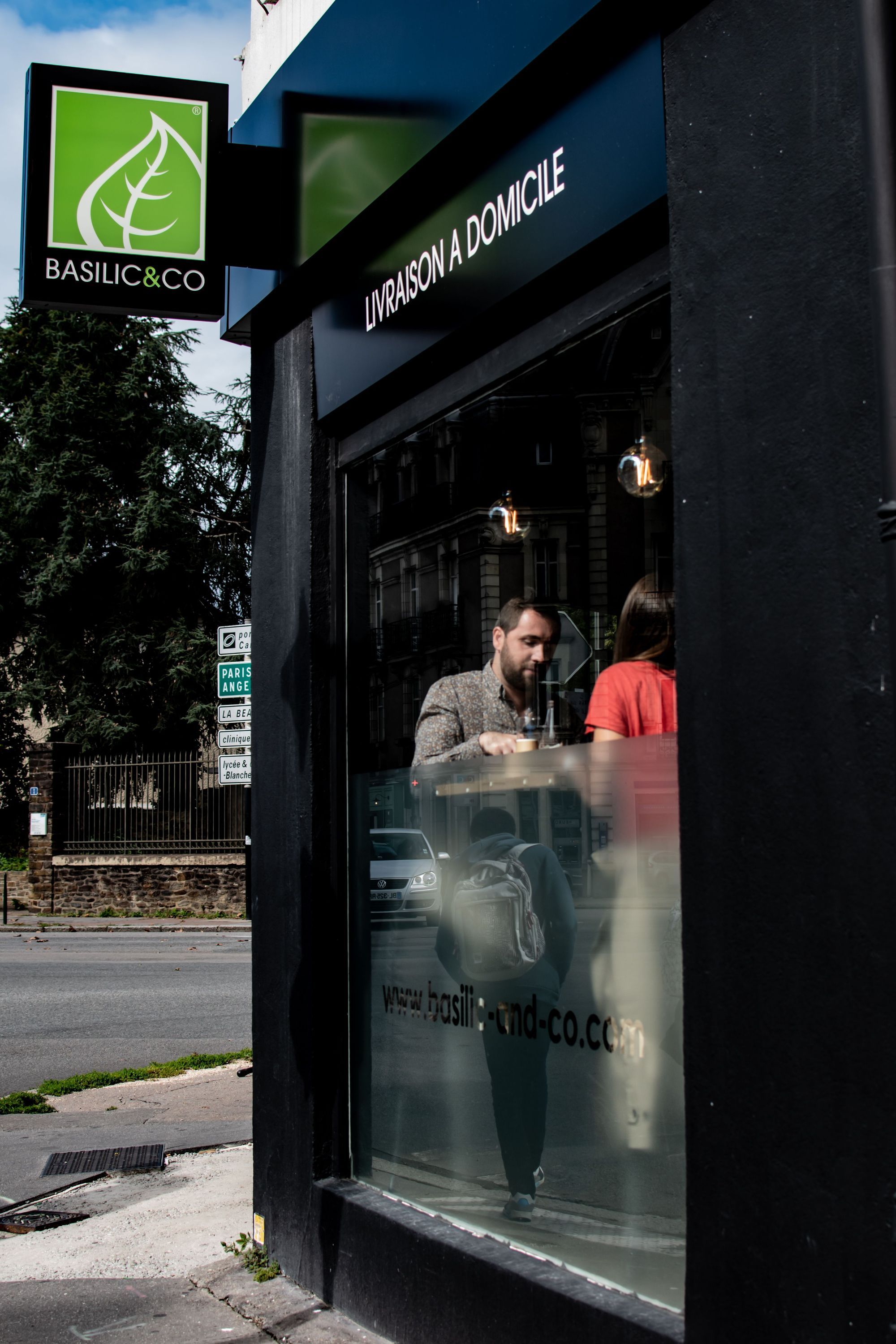 Basilic & Co propose des pizzas artisanales à emporter et en livraison à Nantes.