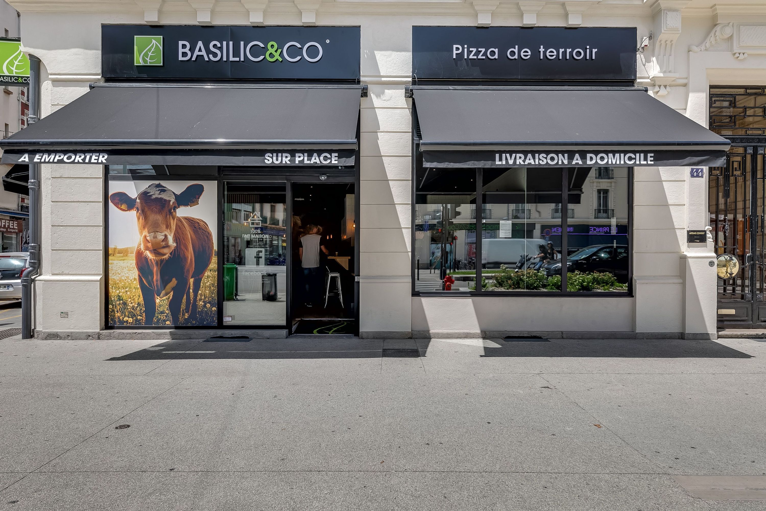 Basilic & Co à Grenoble propose des pizzas artisanales, à emporter et en livraison.