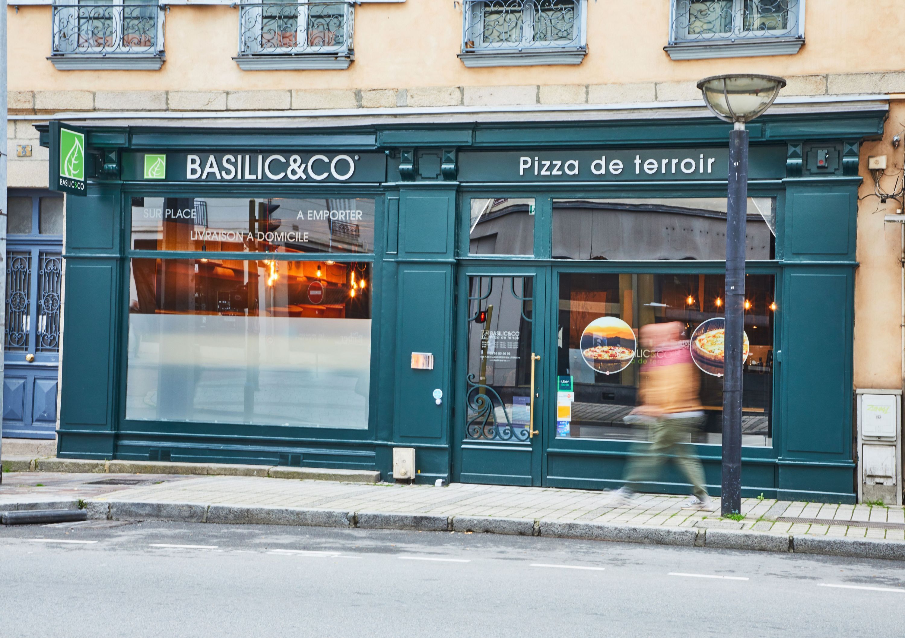 Restaurant Basilic & Co, spécialisé dans la pizza artisanale à emporter à Limoges.