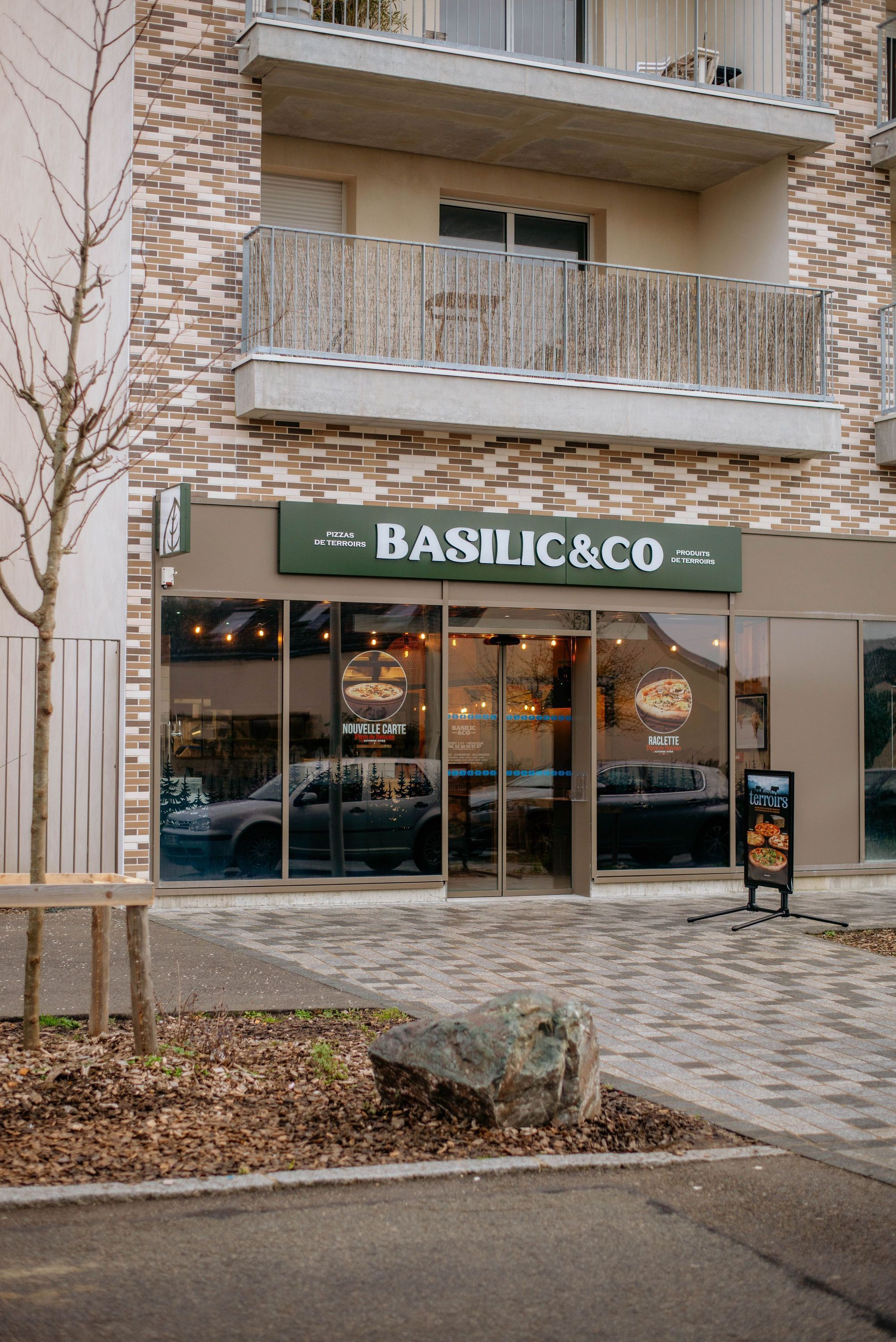 Basilic & Co, pizzeria artisanale à Nantes Saint-Joseph, propose pizzas à emporter et livraison.